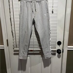 Puma womans Gray Sweatpants